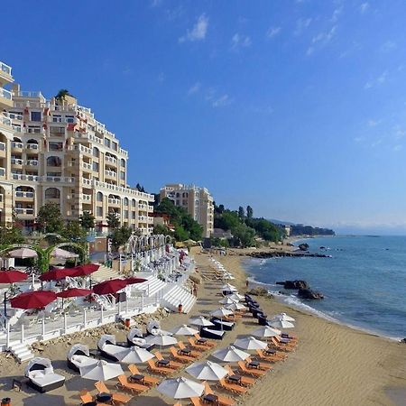 Ferienwohnung La Mer Penthouse Warna Exterior foto